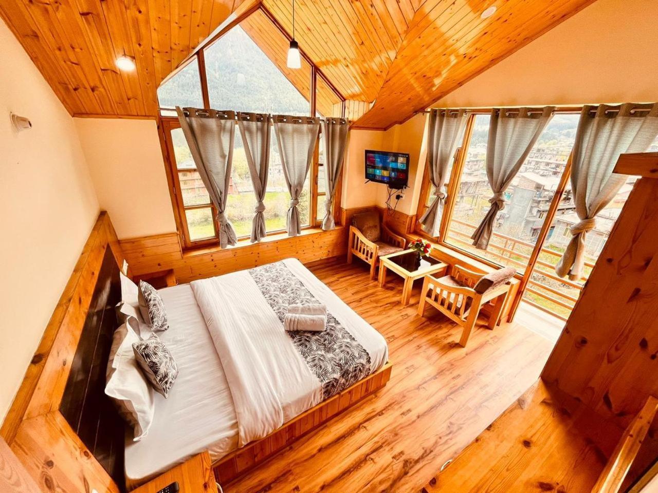 Hotel The Rohtang Chalet à Manāli Extérieur photo